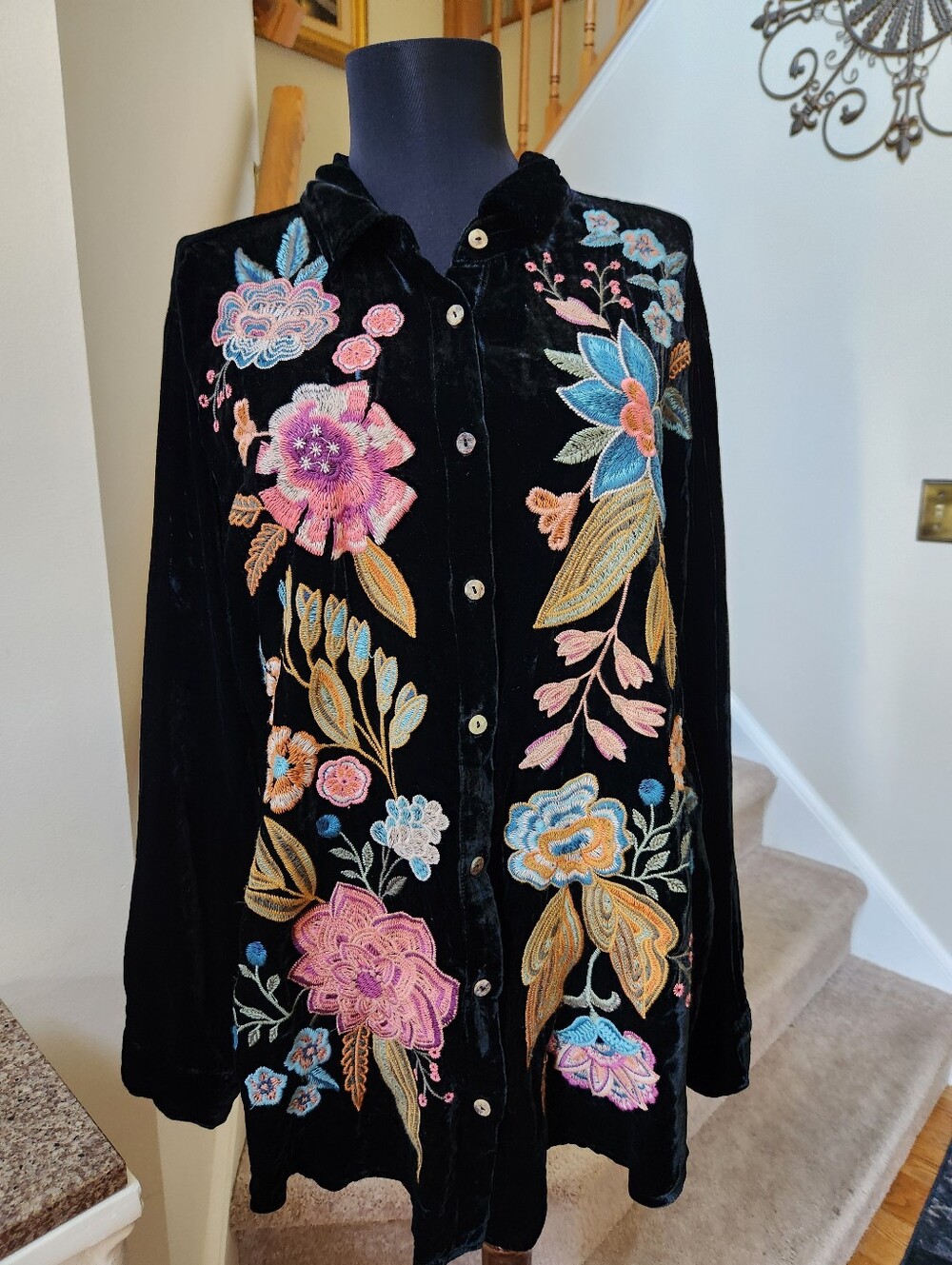 Johnny Was BIANCA Velvet Oversized Shirt Medium - Picture 9 of 14